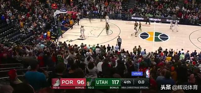  戈贝尔18篮板爵士力克魔术  